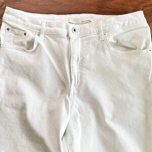 ELLA MOSS High Waist Straight White Jeans Size 12/31